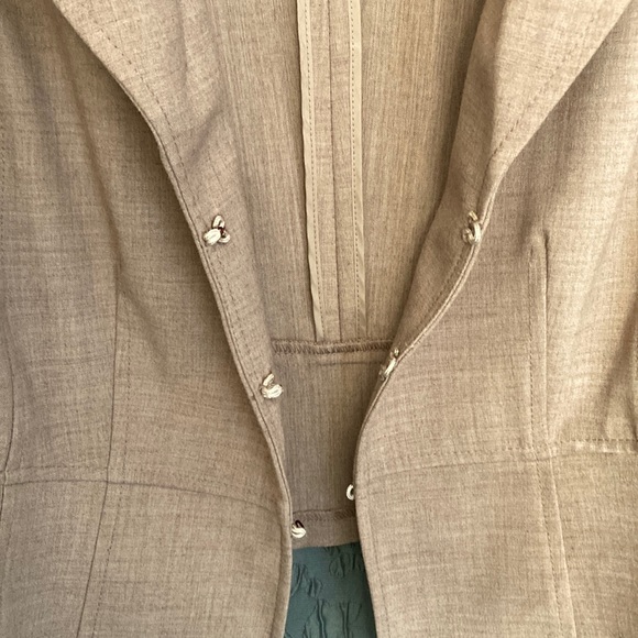 LANE BRYANT | Women’s Classic Shapeless Blazer - Picture 4 of 5